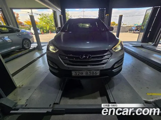Hyundai Santa Fe — фото 1