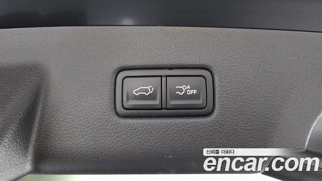 Kia Carnival — фото 37