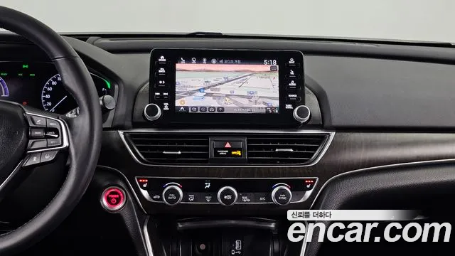 Honda Accord — фото 14