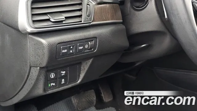 Honda Accord — фото 29