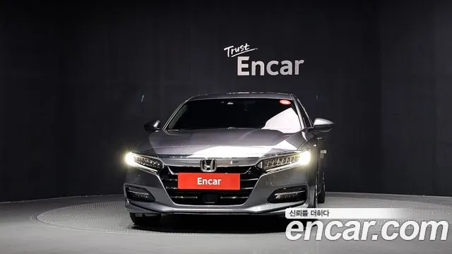 Honda Accord — фото 3