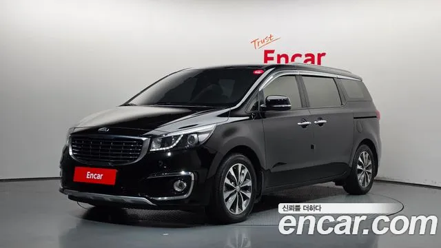 Kia Carnival — фото 1