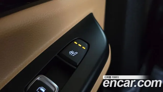 Kia Carnival — фото 19