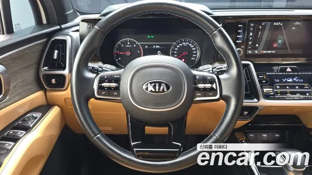 Kia Sorento — фото 15