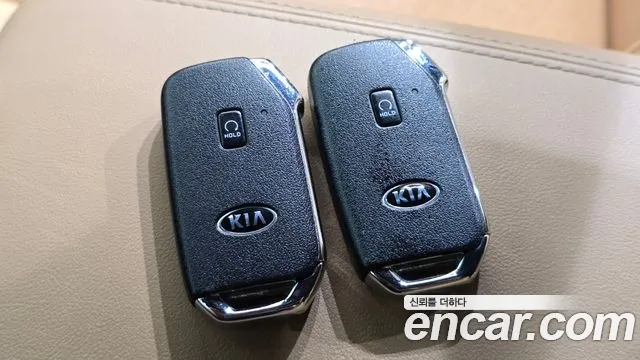Kia Sorento — фото 17