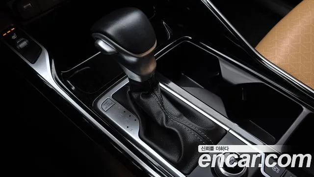 Kia Sorento — фото 9