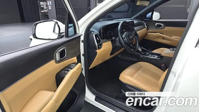 Kia Sorento — фото 10