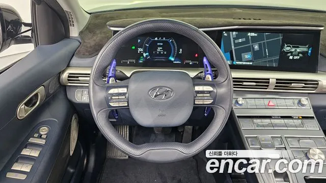 Hyundai Nexo — фото 12