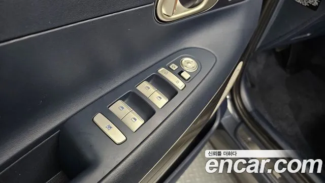 Hyundai Nexo — фото 27