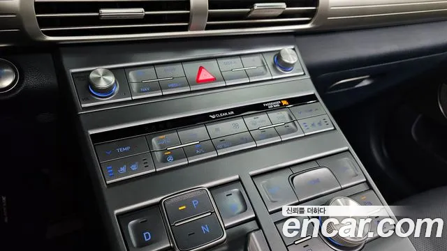 Hyundai Nexo — фото 32