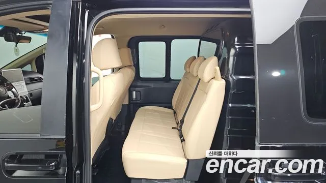 Hyundai Staria — фото 11