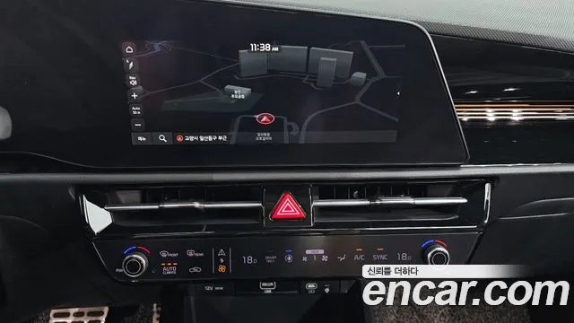 Kia Niro — фото 14