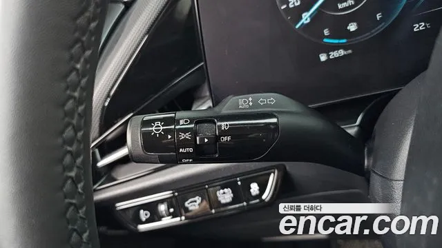 Kia Niro — фото 20