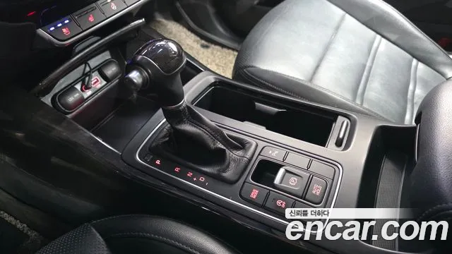 Kia Sorento — фото 9