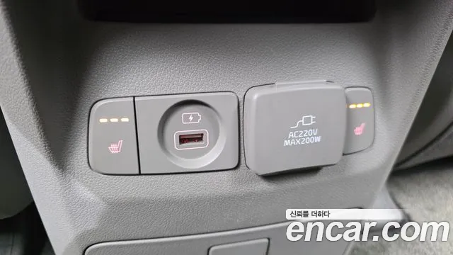 Kia Carnival — фото 17