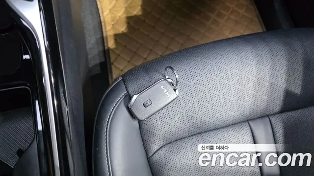 Kia Sorento — фото 16