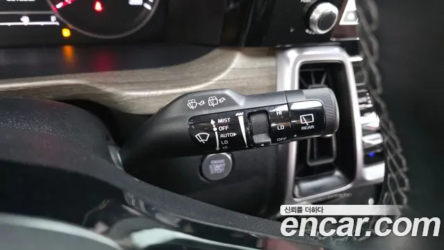 Kia Sorento — фото 29