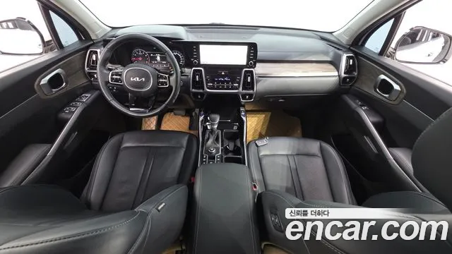 Kia Sorento — фото 7