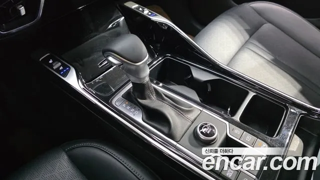 Kia Sorento — фото 9