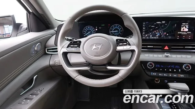 Hyundai Avante — фото 10