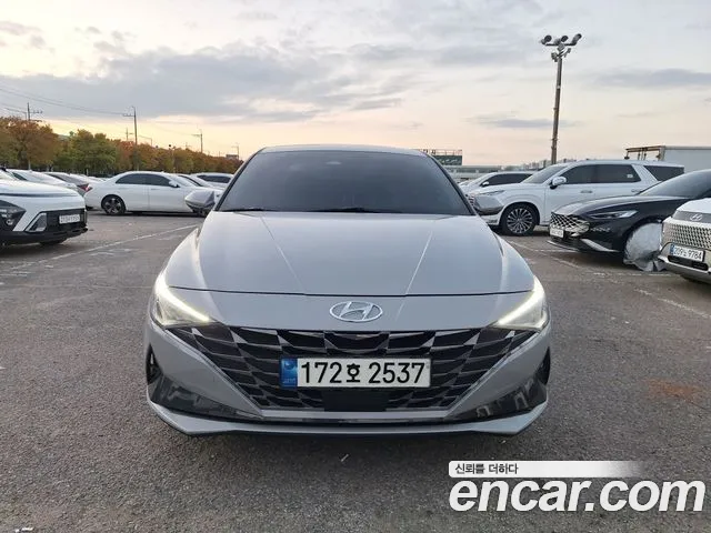 Hyundai Avante — фото 1