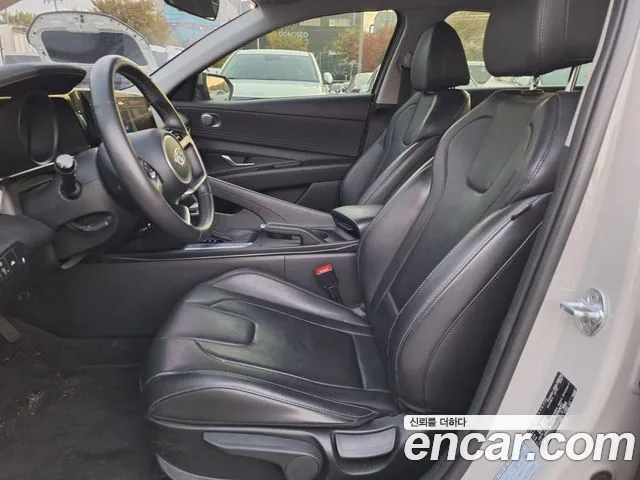 Hyundai Avante — фото 7