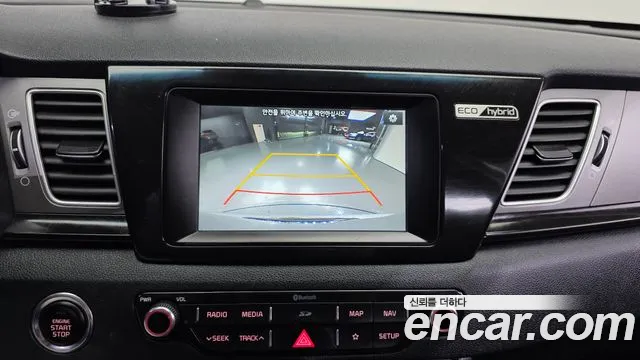 Kia Niro — фото 14