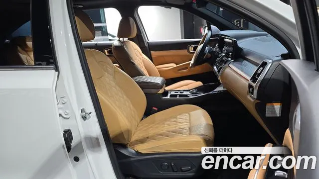 Kia Sorento — фото 11