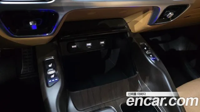 Kia Sorento — фото 19
