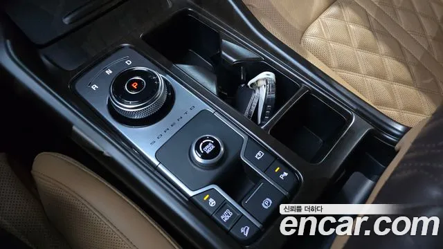 Kia Sorento — фото 8