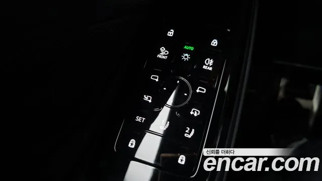 Audi A6 e-Tron — фото 18