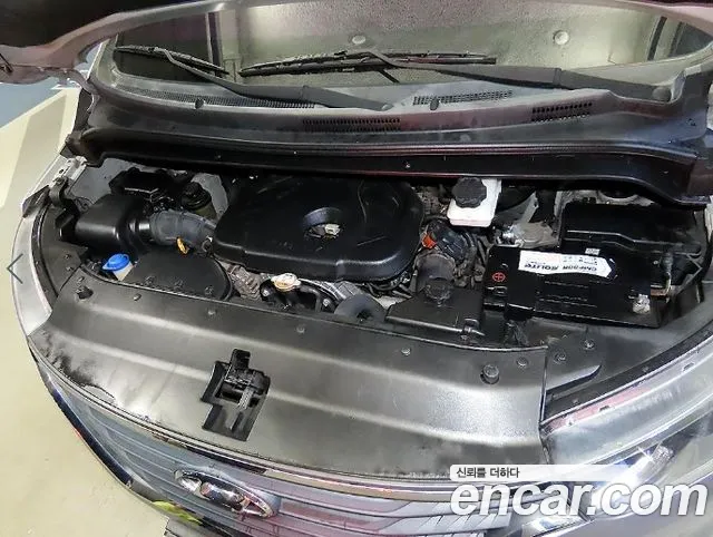 Hyundai Starex — фото 18