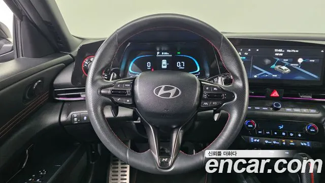 Hyundai Avante — фото 14