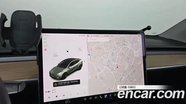 Tesla Model Y — фото 15