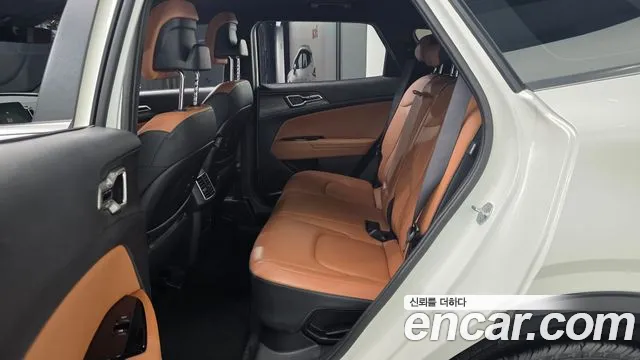 Kia Sportage — фото 11