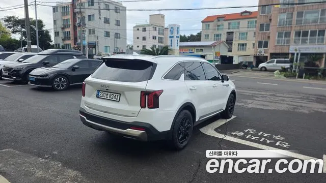 Kia Sorento — фото 3