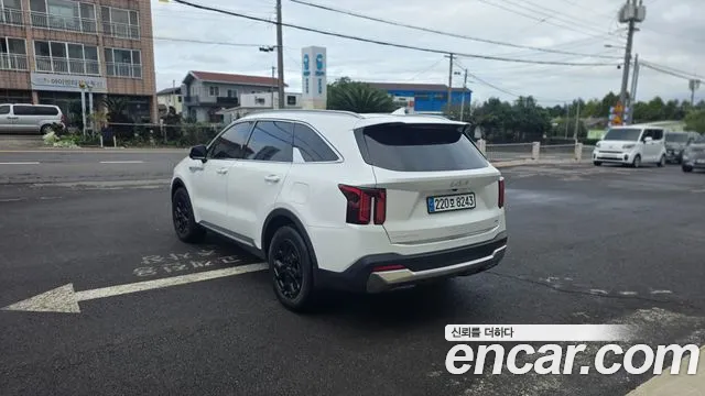 Kia Sorento — фото 4