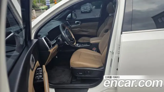 Kia Sorento — фото 5