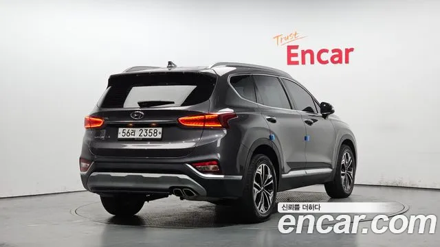 Hyundai Santa Fe — фото 4