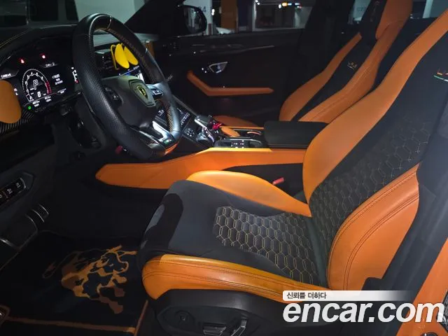 Lamborghini Urus — фото 6