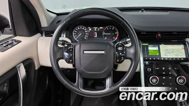 Land Rover Discovery Sport — фото 13