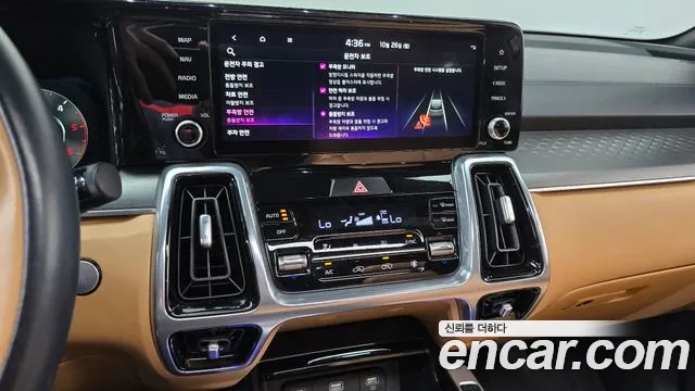 Kia Sorento — фото 14