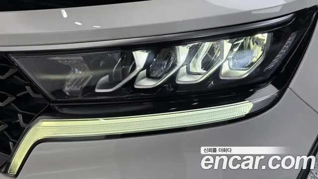 Kia Sorento — фото 22