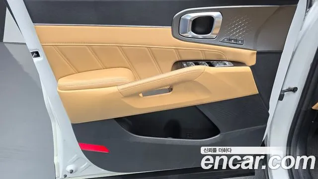 Kia Sorento — фото 24