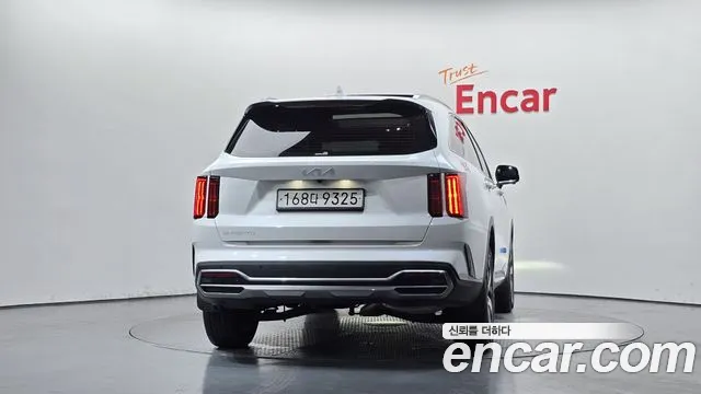 Kia Sorento — фото 4