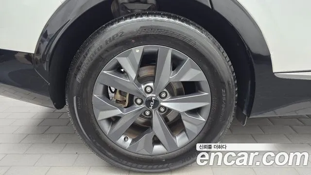 Kia Sportage — фото 5