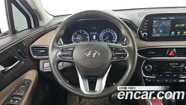 Hyundai Santa Fe — фото 12