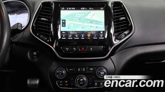 Jeep Cherokee — фото 13
