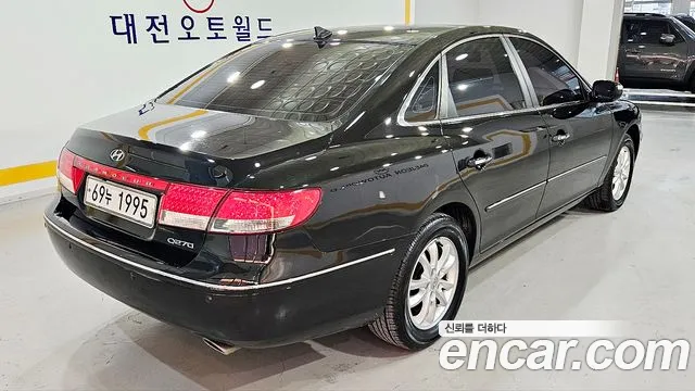 Hyundai Grandeur — фото 4