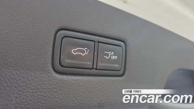 Kia Carnival — фото 14
